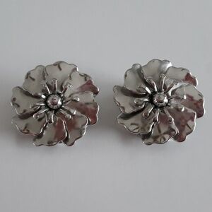STAR Signed Floral Silver-Tone Metal Clip Earrings